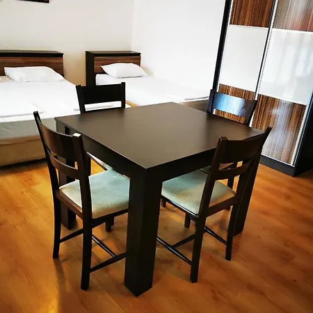 Jelezchevi Guest Hotel