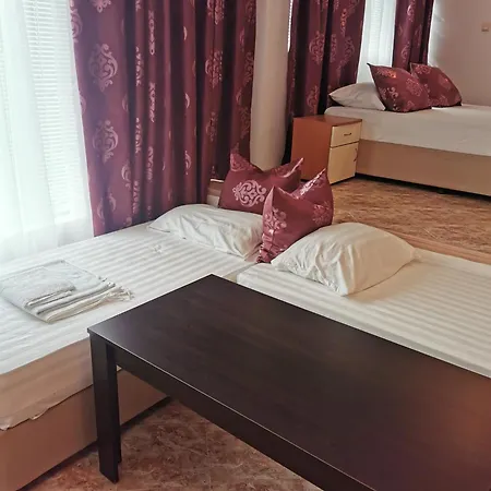 Jelezchevi Guest Hotel Primorsko