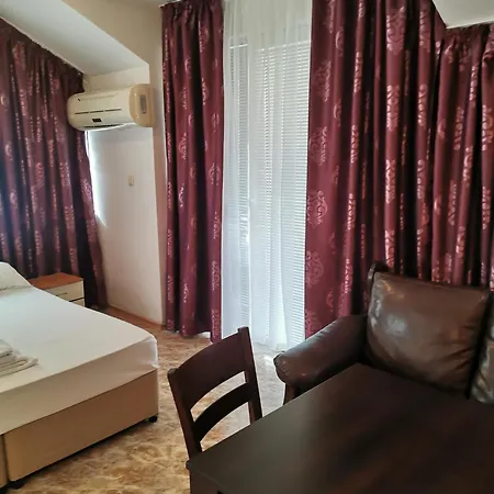 Hotel Jelezchevi Guest 2*