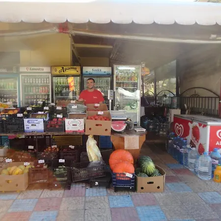 Jelezchevi Guest Hotel 2*