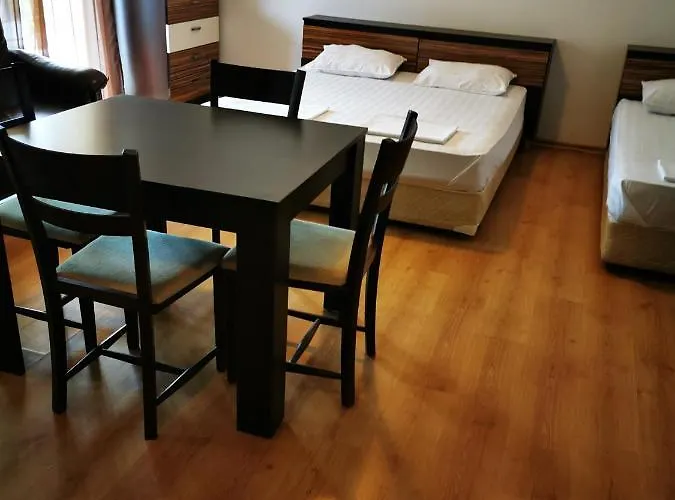 Jelezchevi Guest 2* プリモルスコ