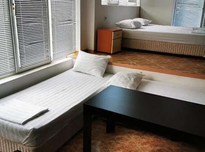 Jelezchevi Guest ホテル 2*