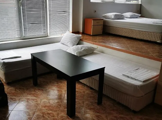 ホテル Jelezchevi Guest プリモルスコ