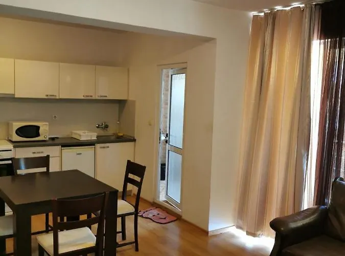 Jelezchevi Guest Ξενοδοχείο 2*